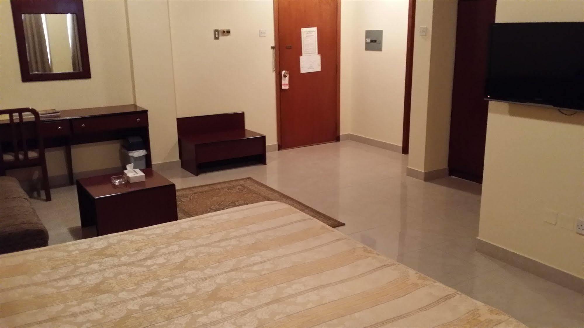Atlas Hotel 麦纳麦 外观 照片