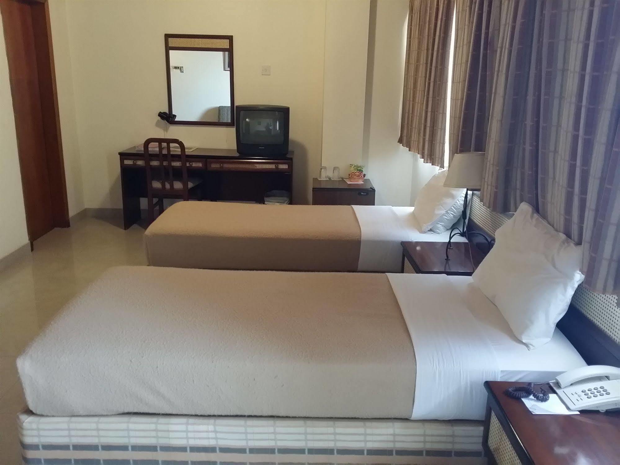 Atlas Hotel 麦纳麦 外观 照片