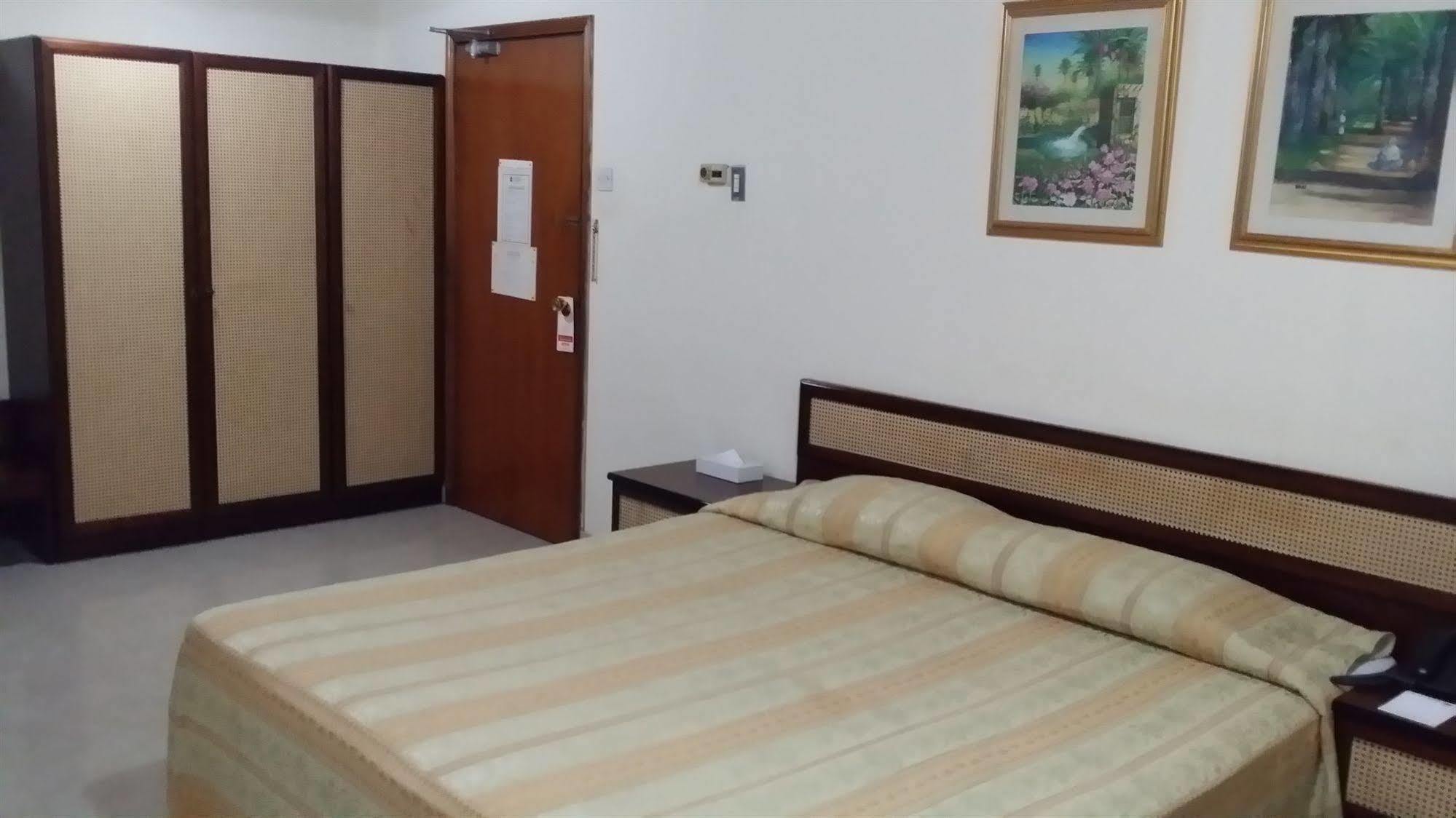 Atlas Hotel 麦纳麦 外观 照片